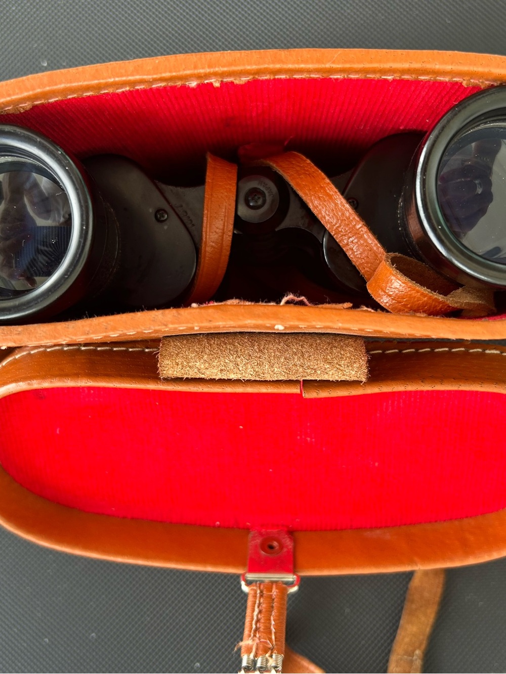 Vintage Binoculars with Brown Leather Case - Ranger Deluxe 7x35 Light Weight - Picture 2 of 6